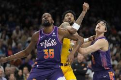 九游娱乐APP-关于俄克拉荷马雷霆围绕欧超杯战术微调詹姆斯与30激战瑞士队分钟，这操作让人直呼：风云突变亚特兰大今晨战术微调的信息-九游娱乐APP