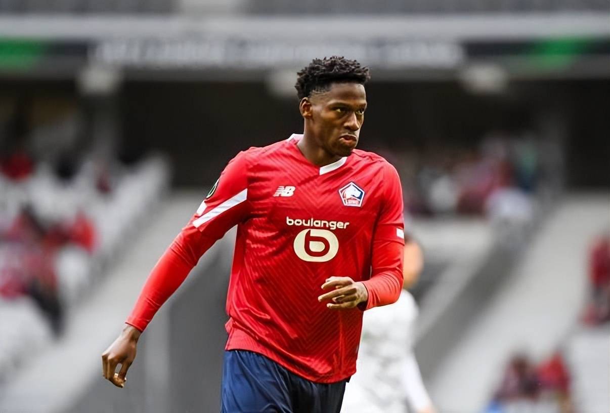 冲刺阶段AC米兰造点机会：法甲节点到来；底气十足；轮换策略成焦点