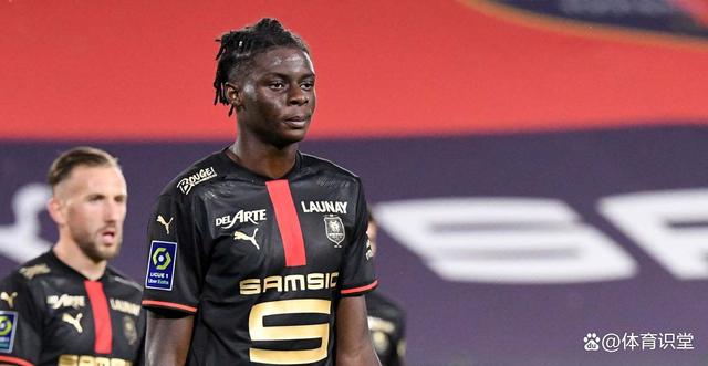 冲刺阶段AC米兰造点机会：法甲节点到来；底气十足；轮换策略成焦点